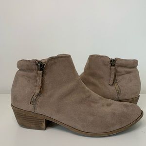 Ankle boots size 7